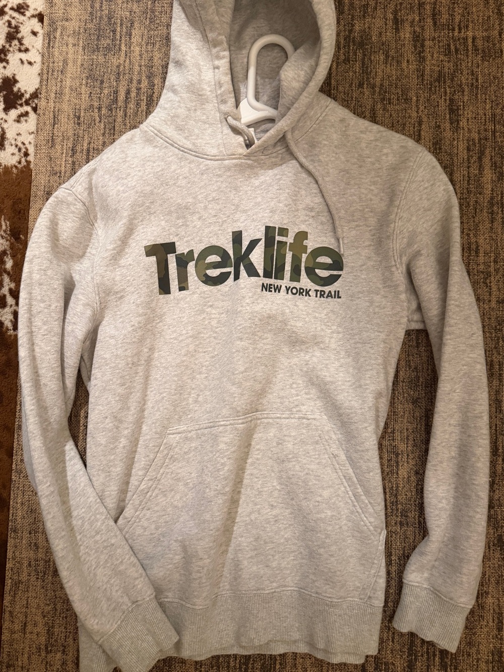 TrekLife H&M hoodie - women’s large